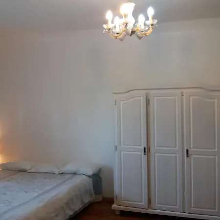 Apartment On Suur-Karja 4